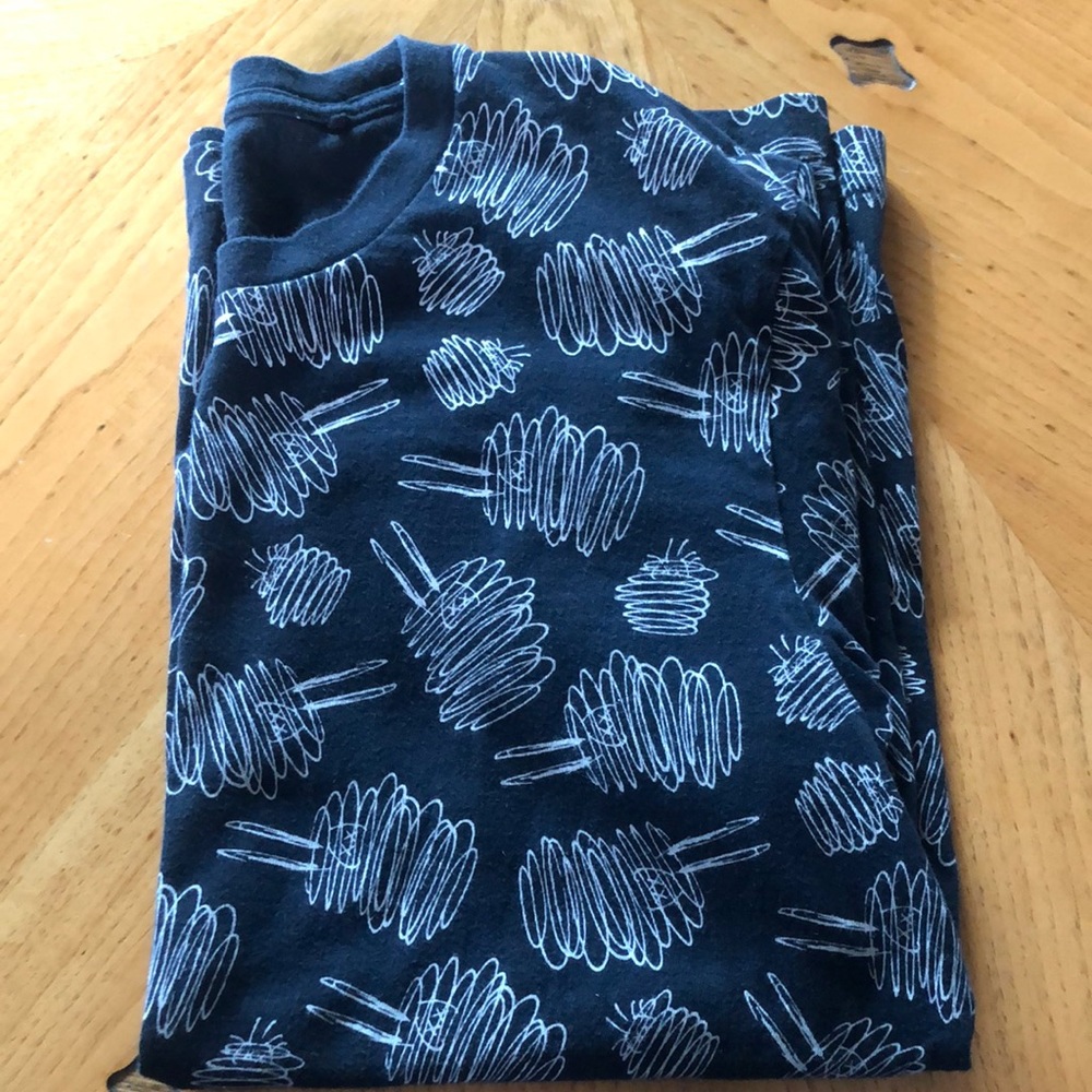 Uniqlo x KAWS T-shirt